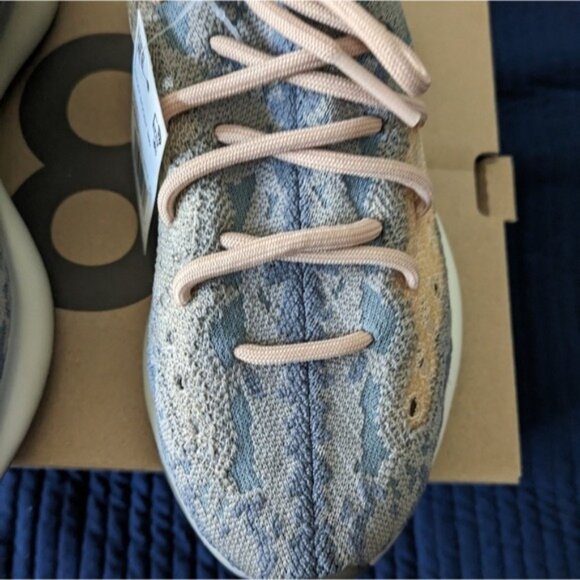 Adidas Yeezy Boost 380 Mist Men 9 FX9764 new in box 122025 - Picture 3 of 11